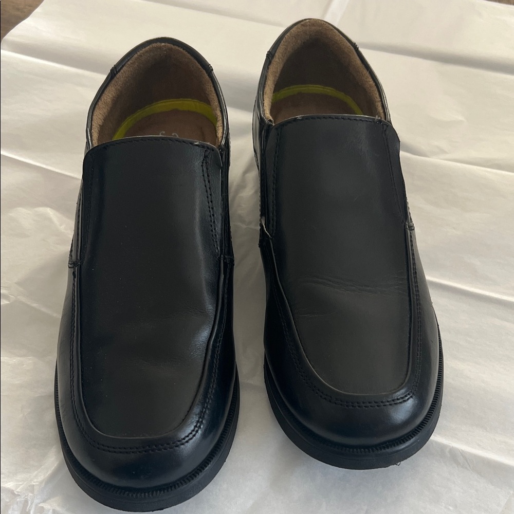 Florsheim Boys slip on dress shoes